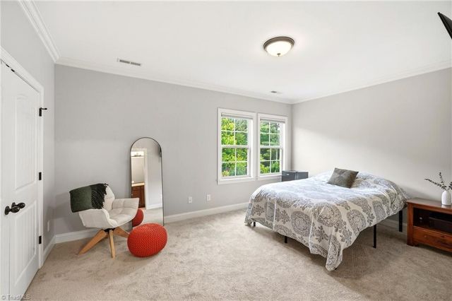 203 Kapstone Crossing, Lexington, NC 27295