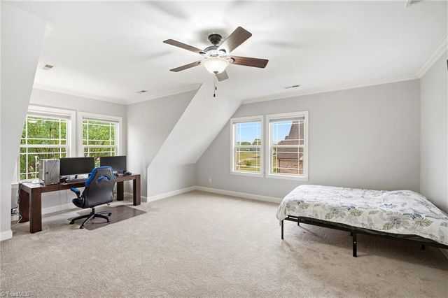 203 Kapstone Crossing, Lexington, NC 27295