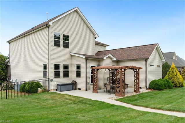 203 Kapstone Crossing, Lexington, NC 27295