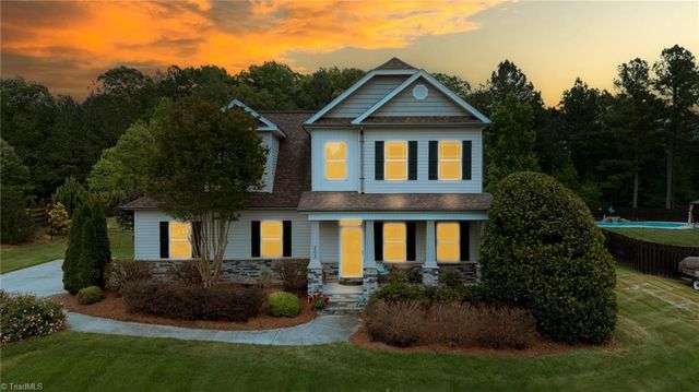 203 Kapstone Crossing, Lexington, NC 27295