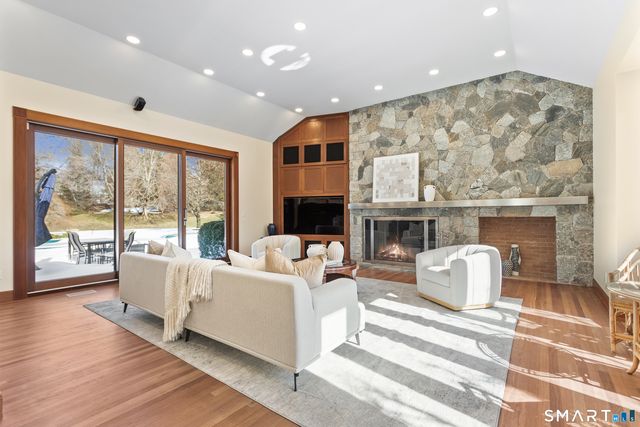 386 North Street, Greenwich, CT 06830