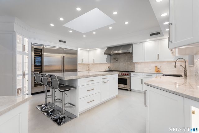 386 North Street, Greenwich, CT 06830