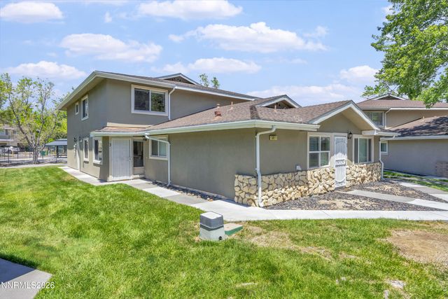 5011 Tahiti Way 3, Reno, NV 89502