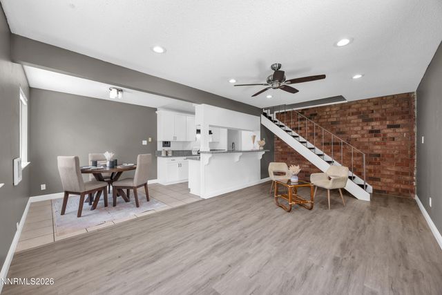 5011 Tahiti Way 3, Reno, NV 89502