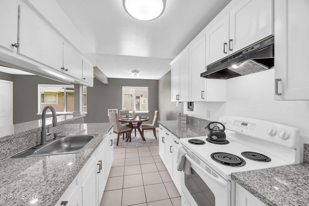 5011 Tahiti Way 3, Reno, NV 89502