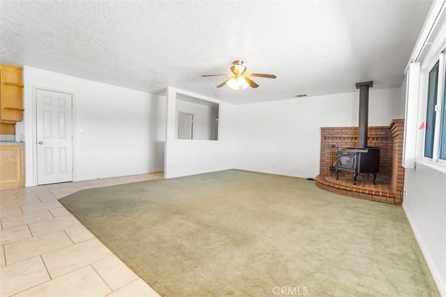 11221 Omelveny Road, Oak Hills, CA 92344