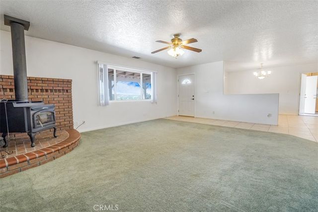 11221 Omelveny Road, Oak Hills, CA 92344
