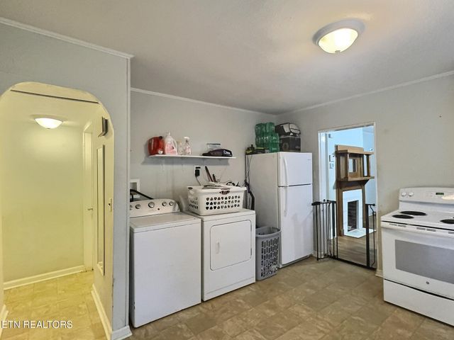 316 Oglewood Ave, Knoxville, TN 37917