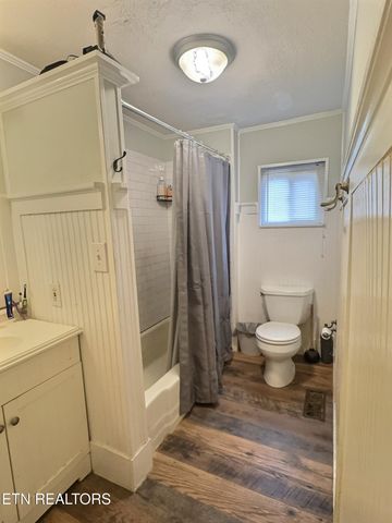 316 Oglewood Ave, Knoxville, TN 37917
