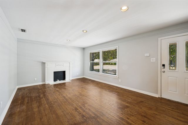4009 Anita Avenue, Fort Worth, TX 76109