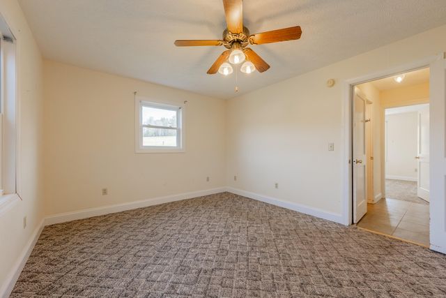 508 Whitelocke RD, Floyd, VA 24091