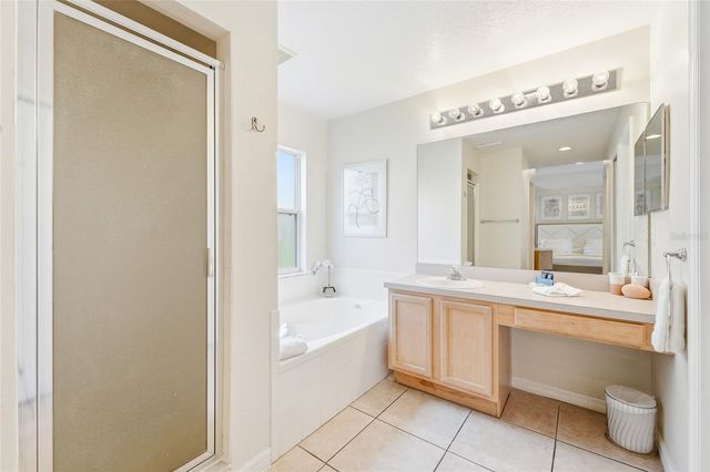 8426 SECRET KEY COVE, Kissimmee, FL 34747