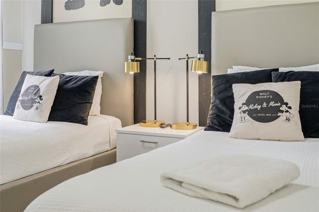 8426 SECRET KEY COVE, Kissimmee, FL 34747