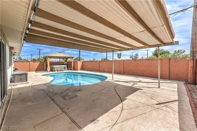 704 North Wallace Drive, Las Vegas, NV 89107