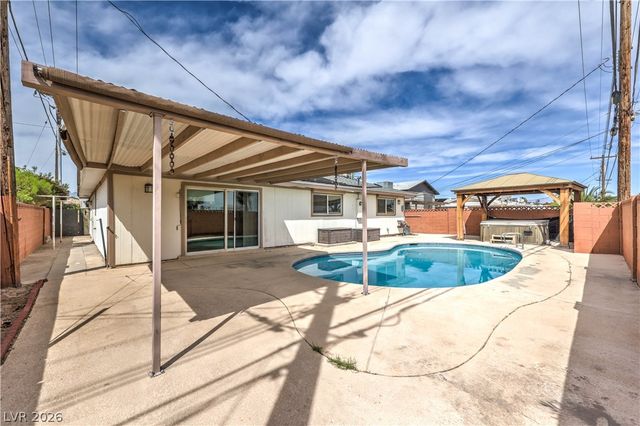 704 North Wallace Drive, Las Vegas, NV 89107