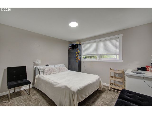 5701 Ne 204TH Ct, Vancouver, WA 98682