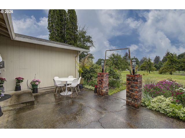 5701 Ne 204TH Ct, Vancouver, WA 98682