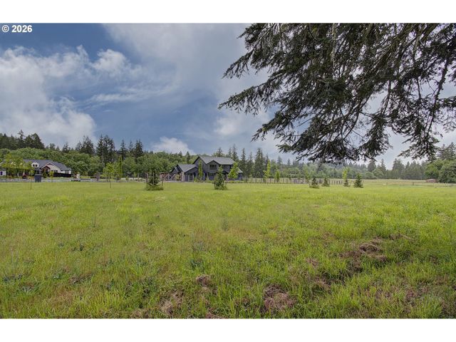 5701 Ne 204TH Ct, Vancouver, WA 98682