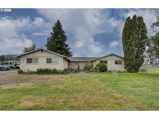5701 Ne 204TH Ct, Vancouver, WA 98682