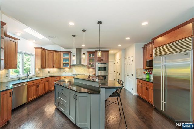 20 Doremus Drive, Montville Township, NJ 07082