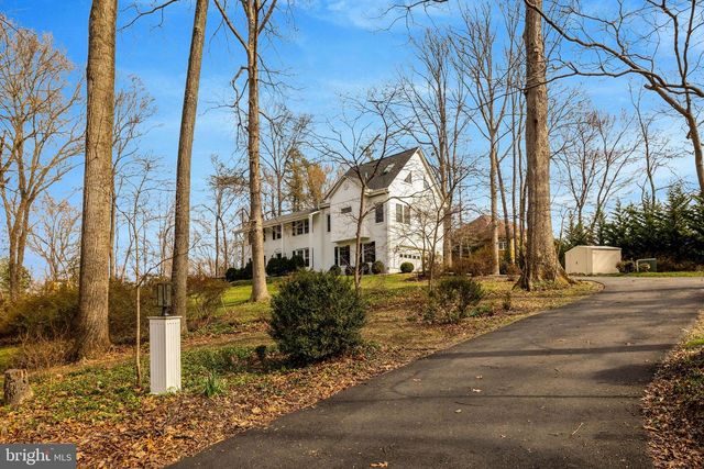 1108 BELLVIEW RD, Mclean, VA 22102