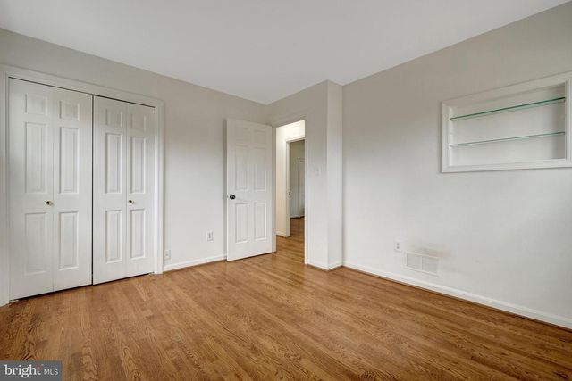 1108 BELLVIEW RD, Mclean, VA 22102