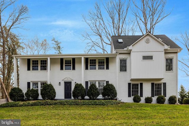 1108 BELLVIEW RD, Mclean, VA 22102