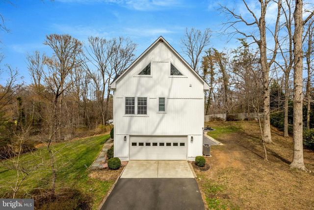 1108 BELLVIEW RD, Mclean, VA 22102