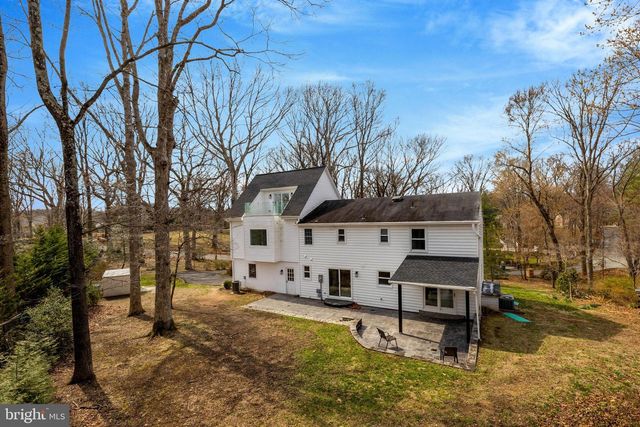 1108 BELLVIEW RD, Mclean, VA 22102