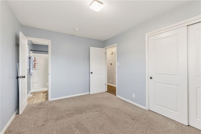 3407 E Lantern Lane, St Joseph, MO 64506