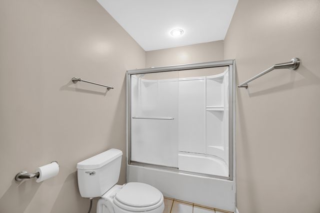 1264 Reading Court, Wheaton, IL 60189