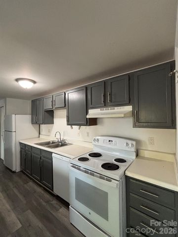 9409 Old Concord Road, Charlotte, NC 28213