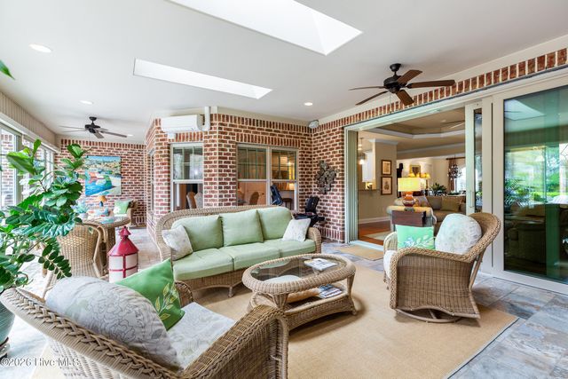 214 Fayemarsh Road, Wilmington, NC 28412