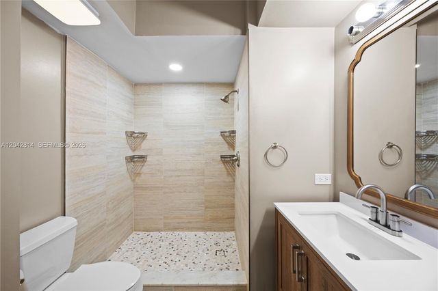 3102 Tuscany Way 3102, Boynton Beach, FL 33435