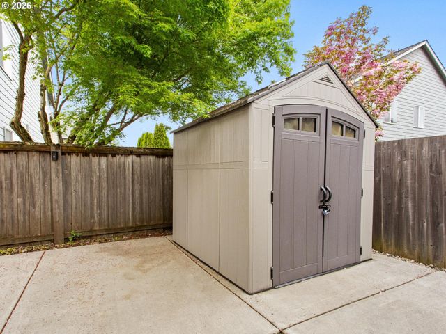 4103 Ne 165TH Pl, Vancouver, WA 98682