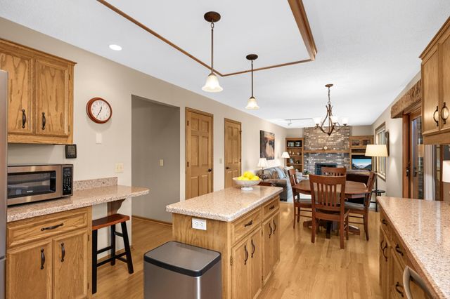 8682 Flamingo Drive, Chanhassen, MN 55317