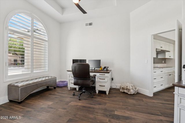 22054 N 64TH Avenue, Glendale, AZ 85310