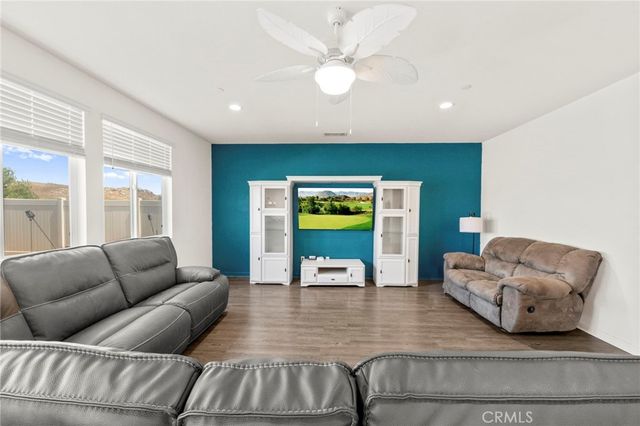 29550 Woodcreek Trail, Winchester, CA 92596