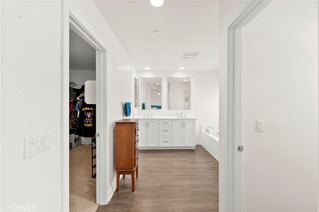 29550 Woodcreek Trail, Winchester, CA 92596