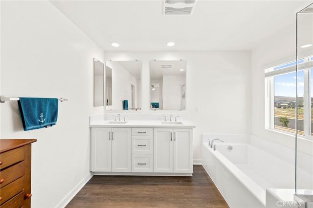 29550 Woodcreek Trail, Winchester, CA 92596