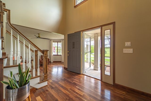 35 Thunder Ridge Drive, Rush, NY 14543