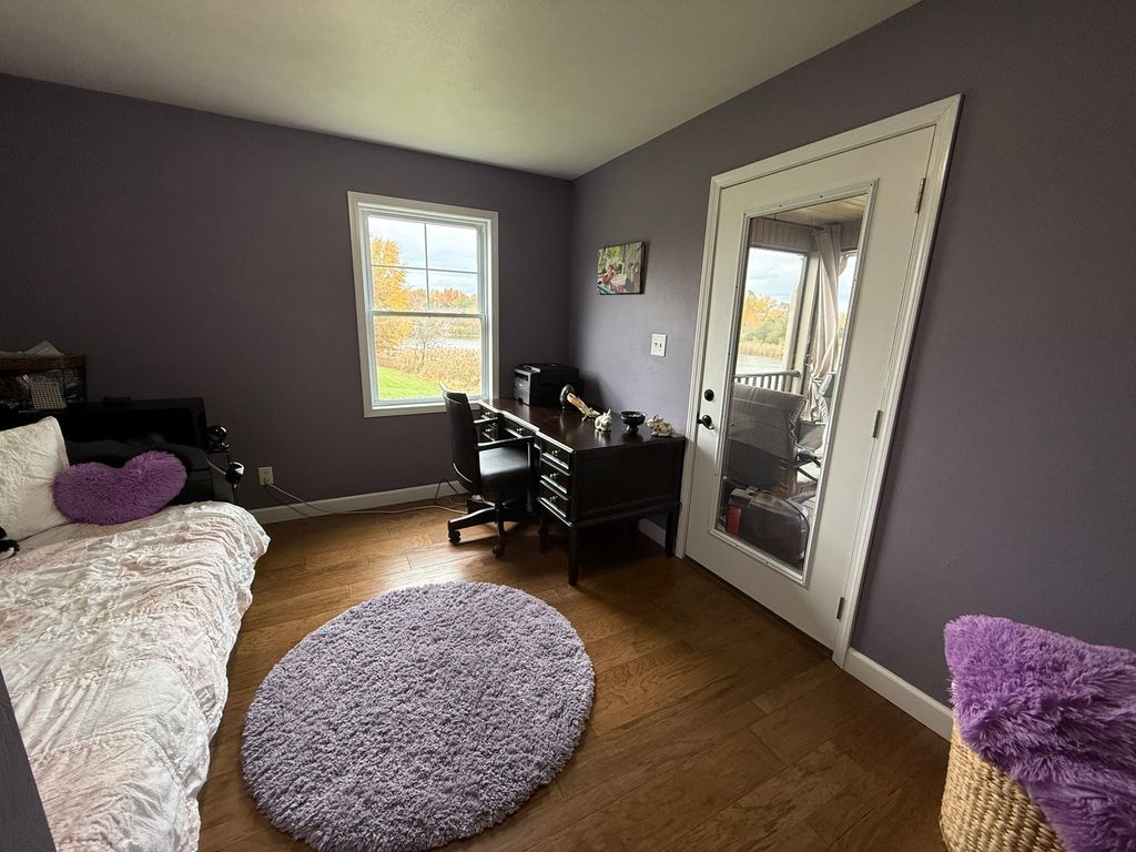 Image 56 of property listing at 3351 N McGeesville Road, Carbondale, IL 62902