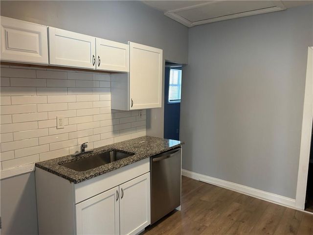 2023 Montgall Avenue, Kansas City, MO 64127