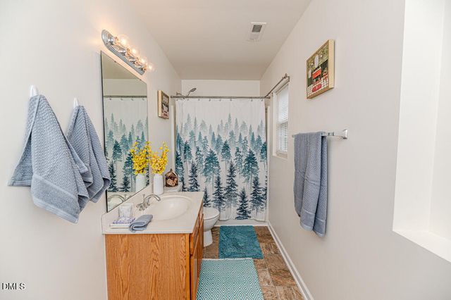 152 Trayesan Drive, Holly Springs, NC 27540