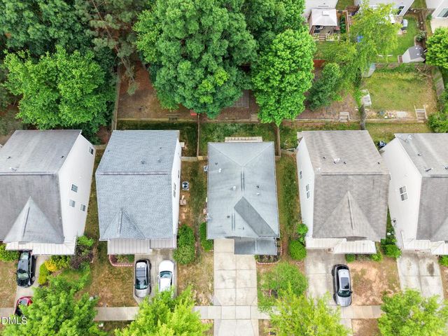 152 Trayesan Drive, Holly Springs, NC 27540