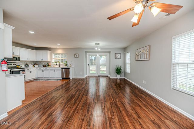 152 Trayesan Drive, Holly Springs, NC 27540