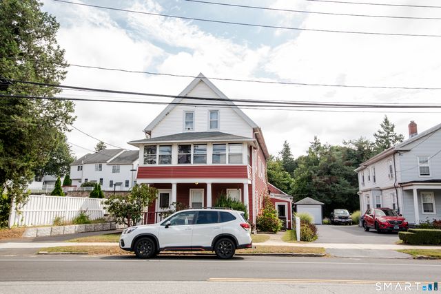 651 main st Street, Branford, CT 06405