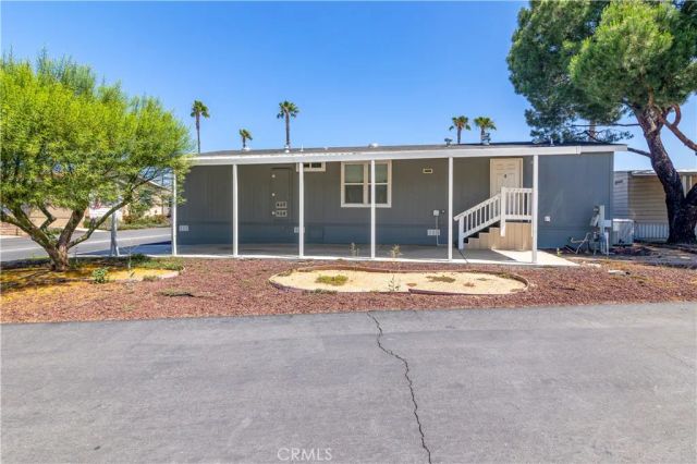 4400 W Florida 252, Hemet, CA 92545