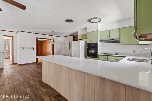 55 Koch Road, Picayune, MS 39466