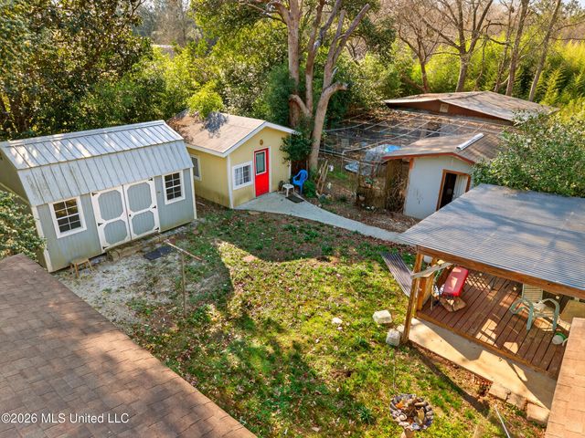 55 Koch Road, Picayune, MS 39466